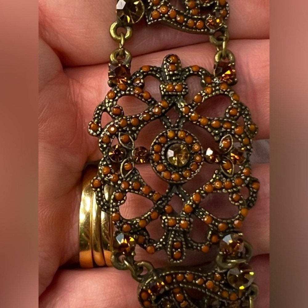 VCLM BRONZED RHINESTONE AND BEADS BRACELET